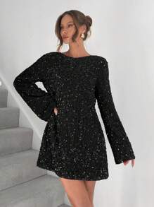 SHEIN Essnce Vestido miniminimalista casual de manga larga con decoración de lentejuelas para mujer