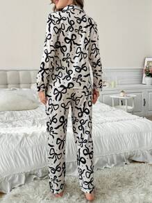 蝴蝶结星形印花翻领长袖睡衣套装，秋冬舒适优雅细节 - 彩色 - 查看 2