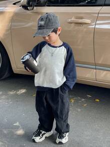 SHEIN 1pc Young Boys Raglan Sleeve Print Loose Fit Crew Neck Pullover Sweatshirt, Casual School Style, Suitable For Graphic T-Shirt, Kids Shirts, Cute T-Shirts, Everyday, School, Outings, Sports, All Seasons,In Fall/Winter - Navy Blue - View 5