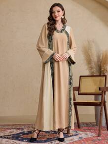 Al Najma 女士休闲 V 领长袖阿拉伯风格佩斯利印花连衣裙，阿拉伯连衣裙 - 彩色 - 查看 7