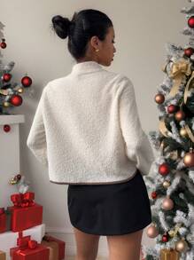 Aloruh 女款黑白撞色拼接蓬松夹克，秋冬新品 - 白色 - 查看 2