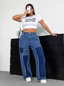 SHEIN EZwear Plus Size Women Pocket & Raw Hem Design Loose Fit Casual Straight Leg Jeans