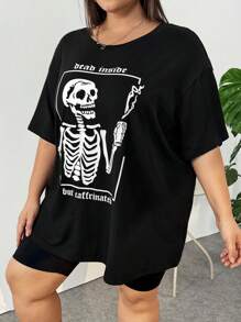 SHEIN CURVE+ Plus Size Skull & Letter Printed T-Shirt