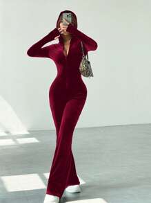 SHEIN EZwear 秋季休闲纯色天鹅绒连帽连体裤 - 酒紅色 - 查看 4