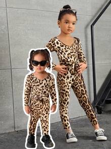 SHEIN Babygirl Snug Fit Leopard Print Long Sleeve Jumpsuit With Waistband, Cute Winter Knit - Brown - View 1
