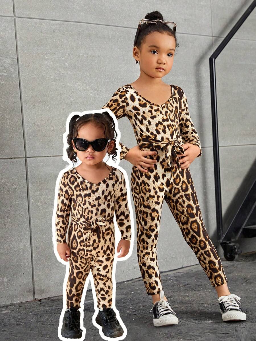 SHEIN Babygirl Snug Fit Leopard Print Long Sleeve Jumpsuit With Waistband, Cute Winter Knit - Brown - View 1