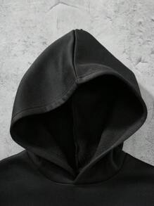 SHEIN Coolqubz 青少年男孩百搭时尚涂鸦印花连帽运动衫，宽松休闲流行上衣