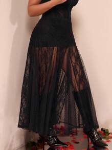 SHEIN X LOS FAVORITOS DE LA FATSHIONISTA SHEIN BAE 大码女式黑色长款蕾丝透视半身裙，性感紧身半身裙，喇叭裙，适合情人节、夏季、生日、情人节大码装、大码性感下装、曲线裙、正式场合、曲线造型、派对、修身、纯色、女士基础款、西式女装、夏季、夏季、紧身、复活节、春季服装 - 黑色 - 查看 4