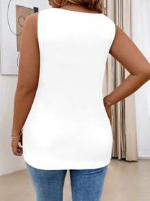 SHEIN LUNE Plus Size Women Color Block V-Neck Button Sleeveless Casual Tank Top Graphic Tees Women Tops