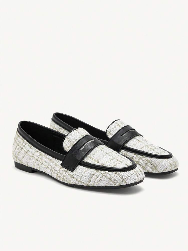 CUCCOO CHICEST Women's Chunky Classic Ballet Flats In White