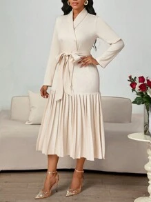 SHEIN Lady Women Mid-Length Solid Color Long Sleeve Casual Dress, Minimalist Fashion For Everyday Wear Spring Autumn And Winter Elegant Commuting Wedding Office Pleated Belted Button Front Formal Dress Professional Elegant Dress