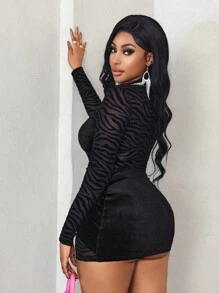 BamGleam Vestido corto ceñido de mujer de terciopelo trasparente con rayas de cebra, de manga larga y cuello alto