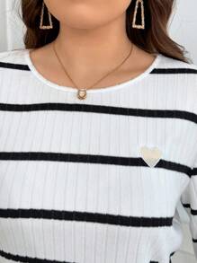 SHEIN Frenchy Plus Size Women Casual Minimalist Black & White Striped Heart Embroidered T-Shirt, Ins Style Relaxed Women T-Shirt