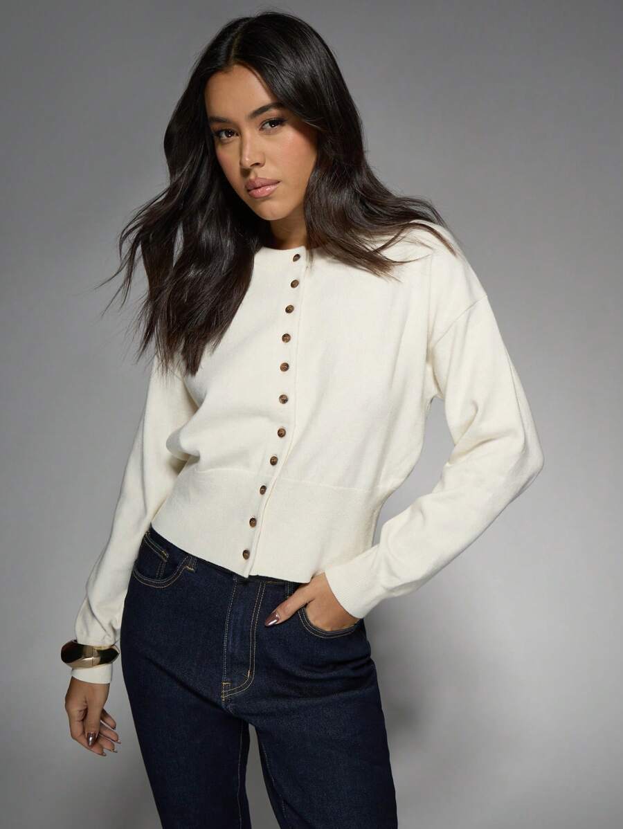 MISSGUIDED Luxury Button Front Cardigan Classic Winter Fall Knit Sweater Long Sleeve Warm Fashion Essential Everyday Wear Lightweight Ribbed Cuff Design - White - View 1