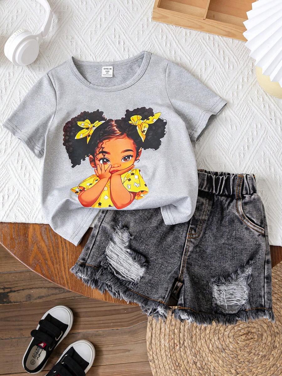 SHEIN 2 件年轻女孩印花可爱图案灰色 T 恤 + 黑色破洞牛仔短裤，休闲街头风格服装 - 灰色 - 查看 1