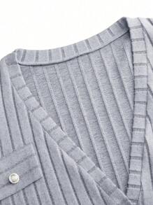 SHEIN Clasi Bộ áo len cardigan cổ chữ V màu trơn cỡ lớn cho nữ và chân váy bó sát - Xám - Xem 8