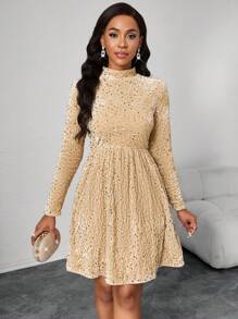 SHEIN Lady Elegantes Kleid mit goldfarbenem Samtpailletten Stoff, Schwingkleid für Damen, goldener Rock, Weihnachtskleidung, Silvester Kleid, Langarm Kleid, Weihnachtsparty Kleid