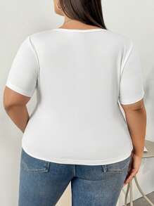 SHEIN CURVE+ CURVE PLUS /情人节/四件套加大码女式休闲简约纯色圆领短袖T恤，适合夏季穿着（不同颜色，黑色+白色+粉色+棕色） - 彩色 - 查看 2