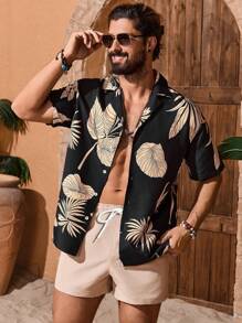Manfinity VDAYZ Men's Plant Floral Print Short Sleeve Shirt And Solid Color Shorts Beach Outfit
