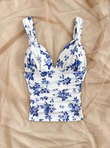 Soleia Women's Vacation Casual Romantic Blue & White Floral Twist Camisole With Ruched Details, Body Flattering - Blue and White - View 3