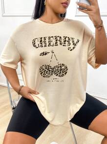 SHEIN EZwear 大码休闲简约豹纹樱桃图案圆领短袖 T 恤，大码，适合夏季 - 杏色 - 查看 5