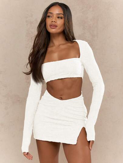 MISSGUIDED Textured Stretchy Cut Out Long Sleeve Mini Party Dress With High Square Neckline And Ruched Details Perfect For Club Night Date Night Spring Summer Fashion