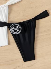 SHEIN Swim 夏季 2 件套女士性感花朵丁字裤泳衣套装，适合海滩 - 黑與白 - 查看 4