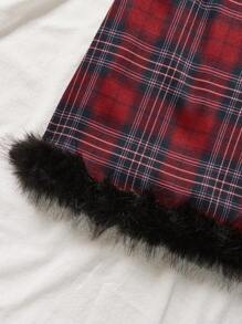 SHEIN Bộ 2 áo phông lót ấm áp dễ thương cho bé gái tuổi teen + váy kẻ caro - Nhiều màu - Xem 5