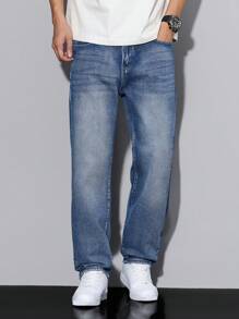 Manfinity Hypemode Men's Minimalist Front Button Pocket Jeans, Casual Everyday Wear