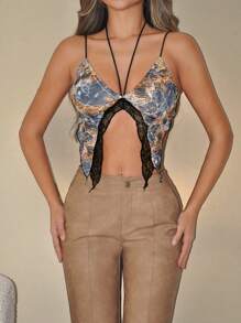 SHEIN ICON Áo ba lỗ in hình bướm cổ điển ôm vừa vặn, có nhiều dây - màu nâu - Xem 6