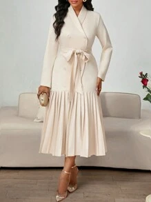 SHEIN Lady Women Mid-Length Solid Color Long Sleeve Casual Dress, Minimalist Fashion For Everyday Wear Spring Autumn And Winter Elegant Commuting Wedding Office Pleated Belted Button Front Formal Dress Professional Elegant Dress