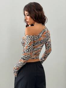 SHEIN EZwear Îmbrăcăminte de zi cu zi pentru femei Essentials Tricotat Leopard Animal Print Elastic Comod Gât asimetric Topuri cu mânecă lungă, Ziua Îndrăgostiților - Galben - Vizualizare 2