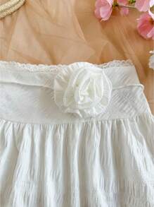 Soleia Romantischer Urlaubs-A-Linien Minirock für Frauen mit Spitzen-Kontrastvolant-Saum, geeignet für Nachmittagstee, Valentinstag-Date