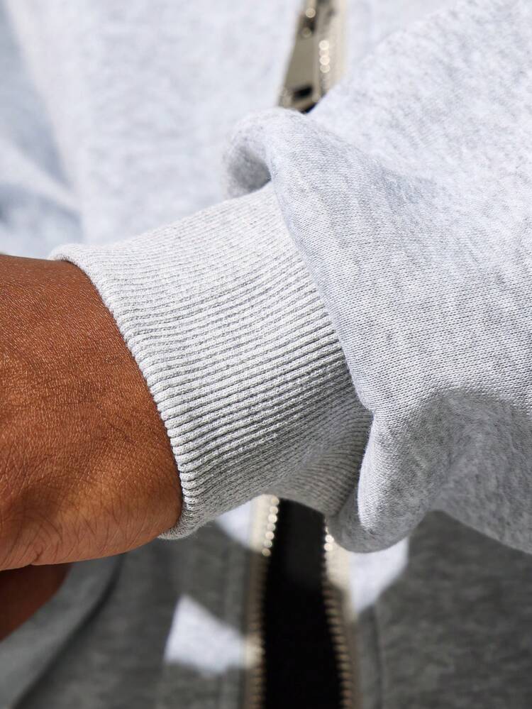 Oversize'owa sportowa bluza z kapturem zapinana na zamek