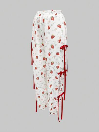 Kawaii Strawberry Floral Pattern Loose & Comfortable Women Hoodie With Bow Design, Suitable For Spring And Autumn