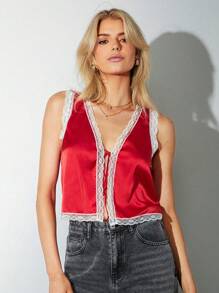SHEIN EZwear Top corto ajustado de satén rojo sexy con encaje y lazo para mujer, ideal para fiestas - Rojo - Ver 1