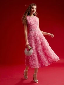 MOTF PREMIUM 花卉拼贴 A 字形背心裙 - 粉色 - 查看 7