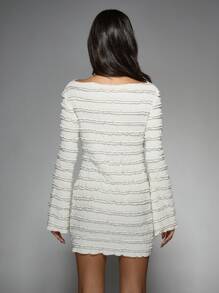 MISSGUIDED Đầm mini xếp nếp họa tiết tay dài trễ vai dự tiệc thu đông ngày lễ buổi tối thanh lịch ôm sát cơ thể thiết kế hiện đại cổ điển - trắng - Xem 2