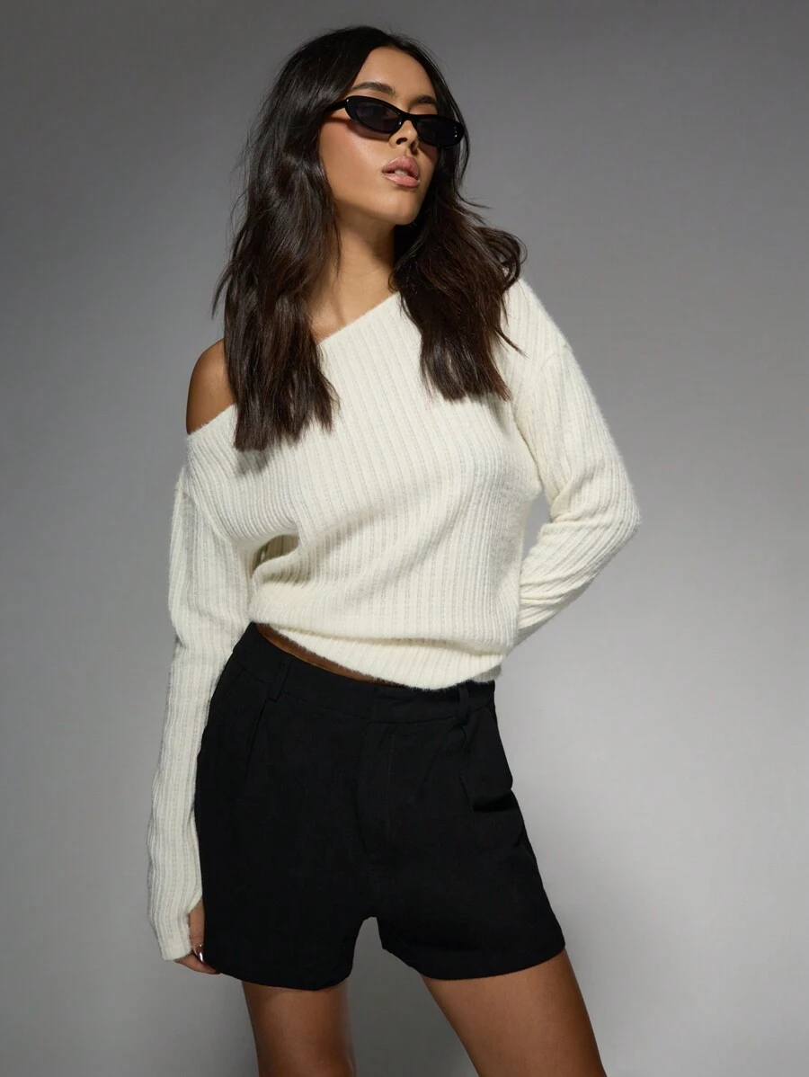 MISSGUIDED 量身定制的高腰亚麻短裤，带侧袋，宽松百慕大长度，正式办公室装，夏季商务休闲装 - 黑色 - 查看 1