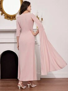 Modelyn 高端优雅长款不对称袖左肩花卉贴花晚礼服