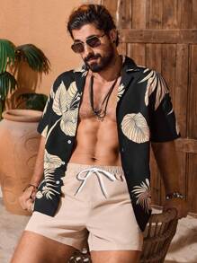 Manfinity VDAYZ Men's Plant Floral Print Short Sleeve Shirt And Solid Color Shorts Beach Outfit