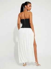 SHEIN SXY White Party/Valentine's Day Dress With Ruffle Collar, Tube, Contrast Color, Slit, Sexy Sleeveless Dress For Women