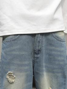 Manfinity EMRG Men's Simple Ripped Pocket Denim Shorts, Casual Everyday Wear - Medium Wash - View 6