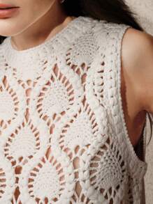 Anewsta Elaire 早春薄款毛衣无袖法式休闲小众钩针背心针织上衣老花款 - 白色 - 查看 2