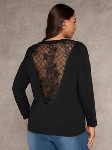 SHEIN Clasi T-shirt casual à col rond et dos en dentelle pour femmes grande taille, minimaliste et élégant pour un port quotidien - Noir - Voir 3