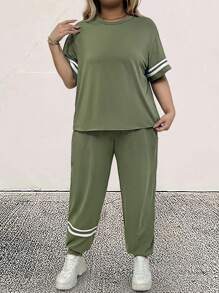 SHEIN LUNE Conjunto de 2 piezas de top de camiseta de contraste a rayas y pantalones deportivos de cintura elástica con bolsillos, en talla grande, estilo boho cowgirl, vestimenta occidental bohemia para mujer hippie de verano, para festivales Old Money, primavera, vacaciones y rave