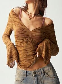 Bohemela BOHO Hippie Women's Figure-Hugging T-Shirt With Chest Ruching And Flared Sleeves - Mocha Brown - View 8