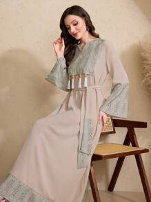 Al Najma 女士优雅阿拉伯风格拼接流苏袖长裙，阿拉伯风格连衣裙，端庄大方