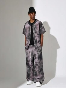 SUMWON Chaqueta de moda con estampado tie-dye, estilo de calle internacional, con diseño de béisbol, tipo varsity, abotonada, de manga corta, de talla grande, de uso unisex, para todas las temporadas y como prenda de vestir casual - Multicolor - Ver 4