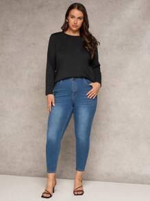 SHEIN Clasi T-shirt casual à col rond et dos en dentelle pour femmes grande taille, minimaliste et élégant pour un port quotidien - Noir - Voir 6